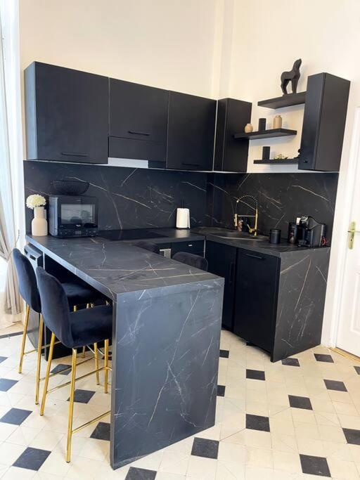 Romantique Jacuzzi, Au Chateau A 30 Min De Paris Apartment Limay Luaran gambar